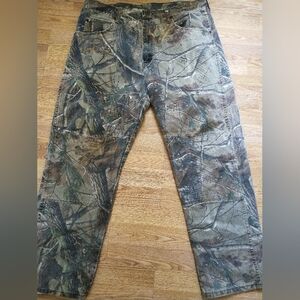 Wrangler Camouflage Denim Jeans Size 38X32 Zip Up Closure And 5 Pockets